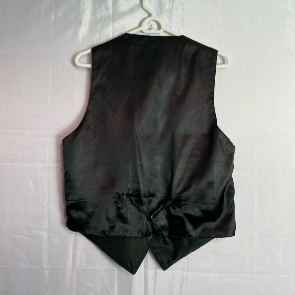 Colorful Graphic Vest - Picture 5 of 5